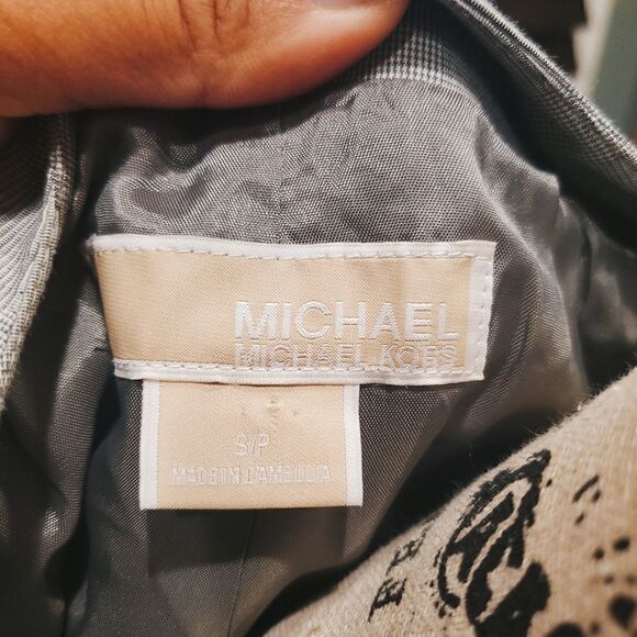 MICHAEL MICHAEL KORS Gray Houndstooth 2 Piece Women's Cropped Pant Suit - Picture 6 of 17